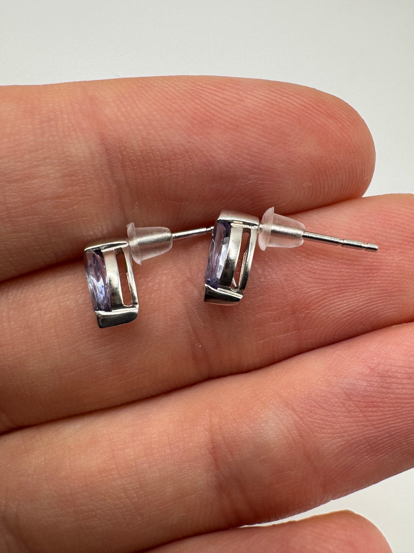 9ct white gold tanzanite earrings