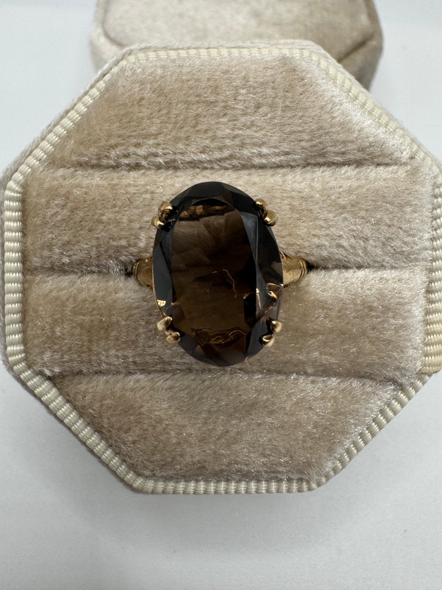9ct gold Smokey quartz ring