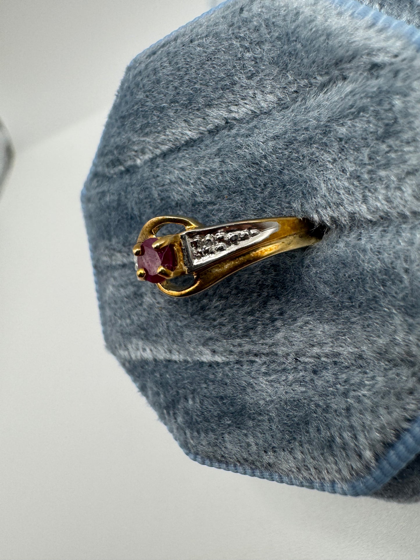 9ct gold ruby and diamond ring