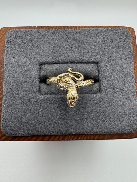 9ct gold snake ring