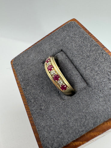 9ct gold ruby and diamond ring