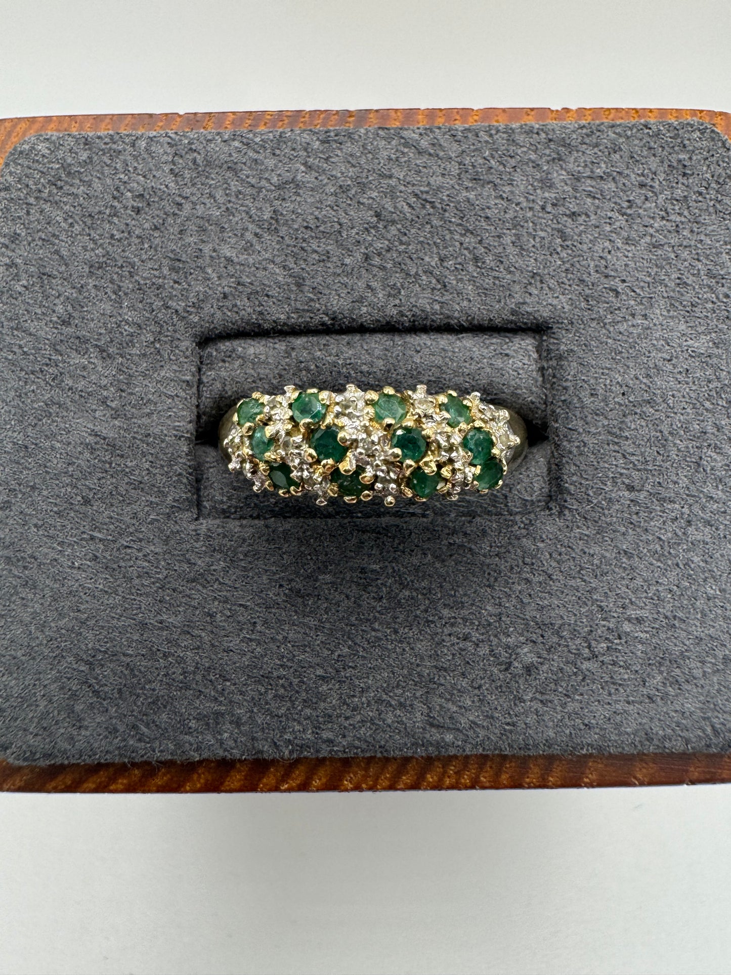 9ct gold emerald and diamond ring
