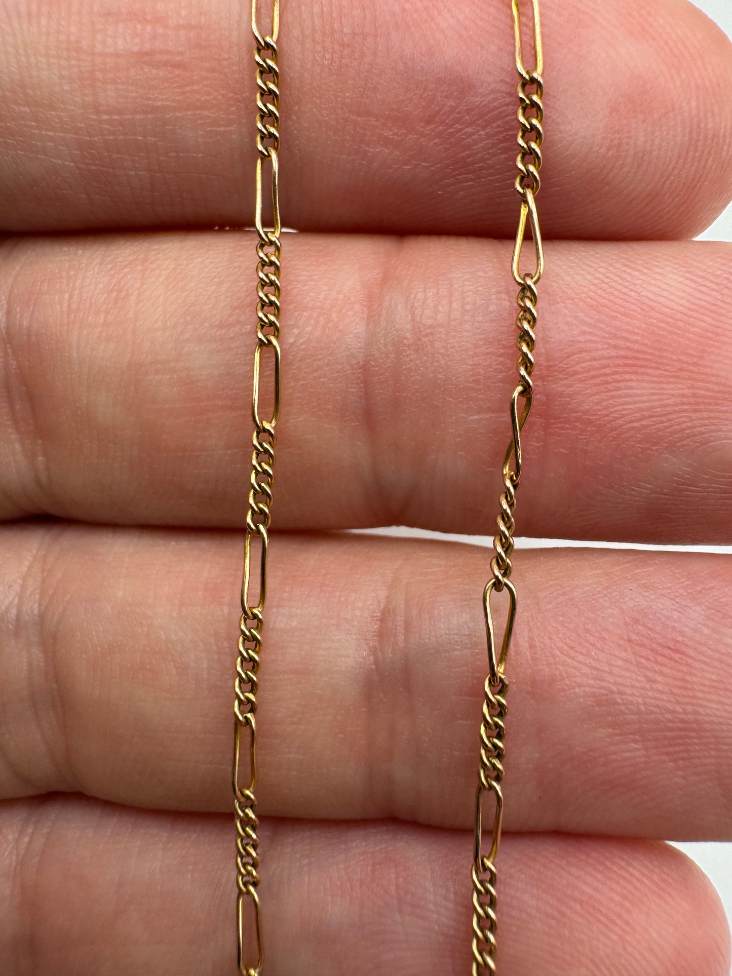 9ct gold chain 31