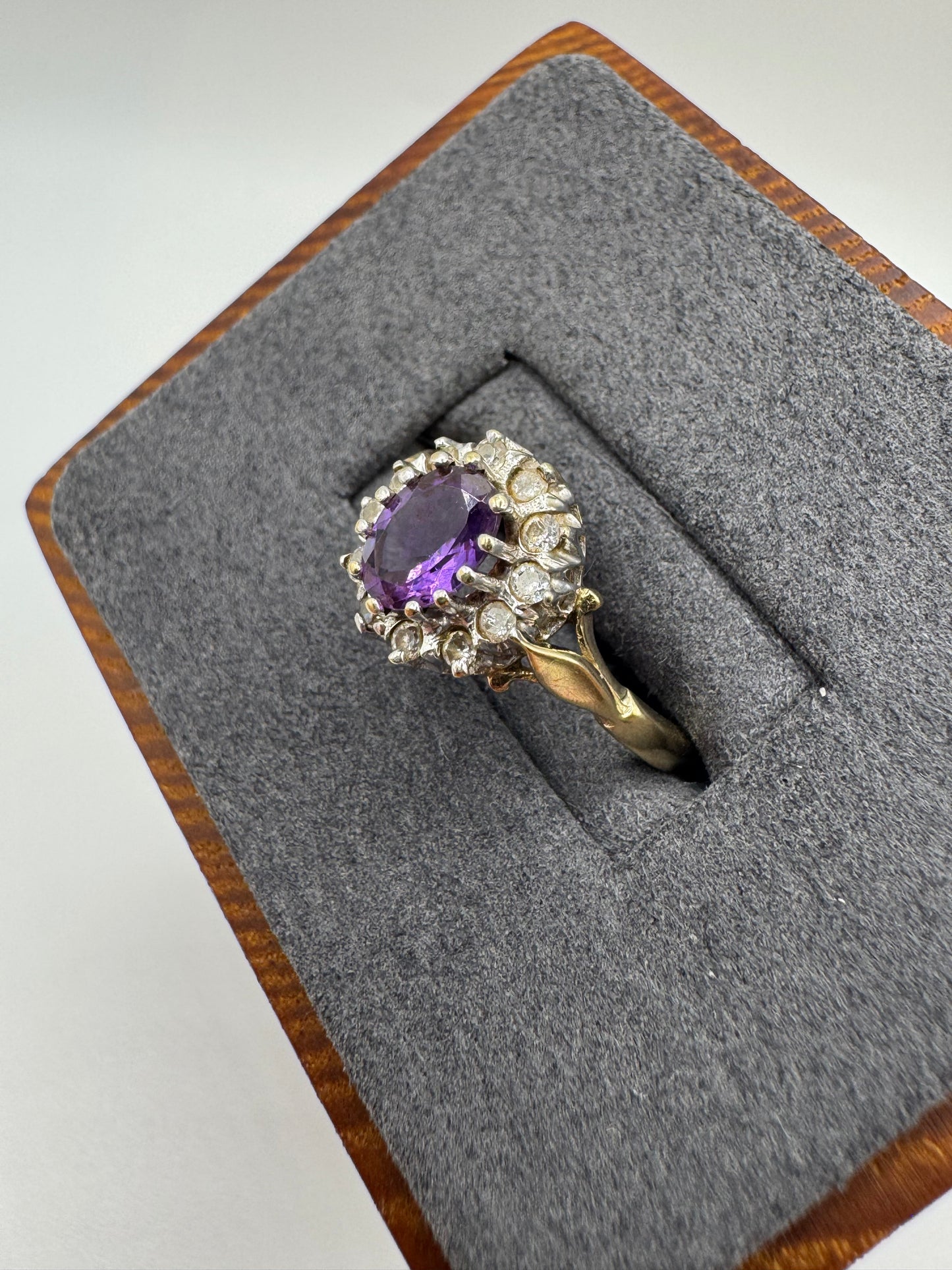 9ct gold amethyst and diamond ring