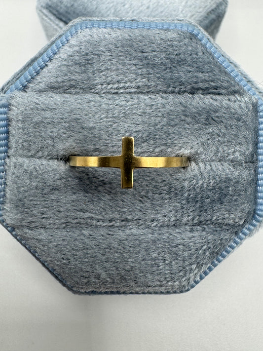 9ct gold cross ring