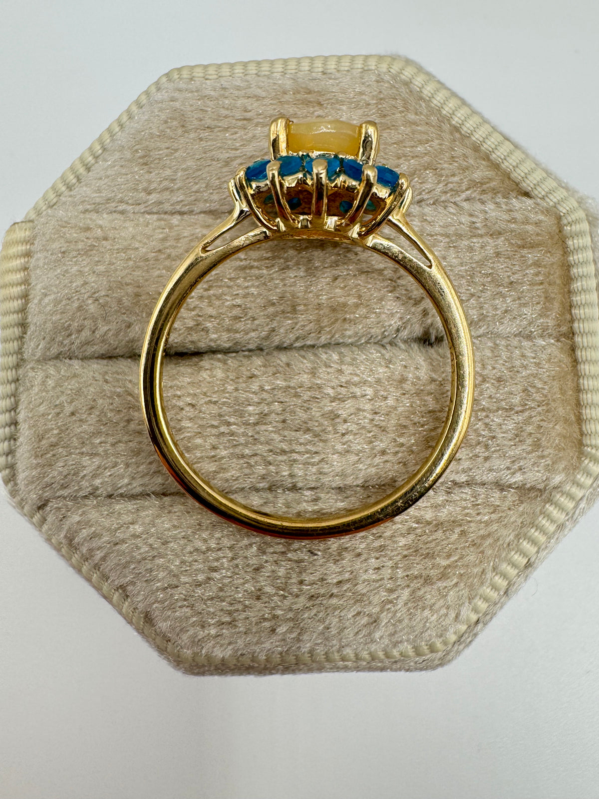 9ct gold opal and apatite cluster ring