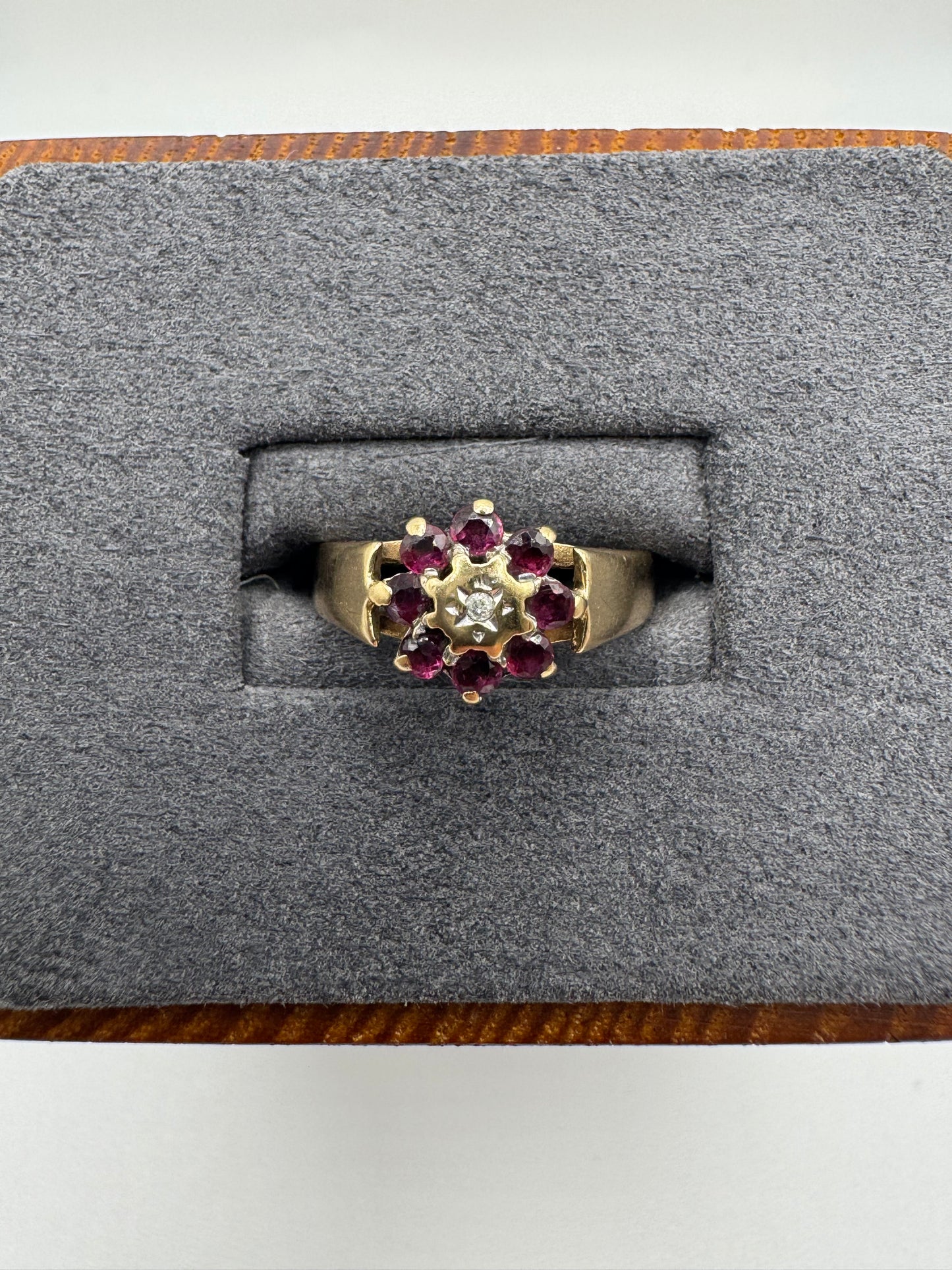 9ct gold ruby and diamond cluster ring