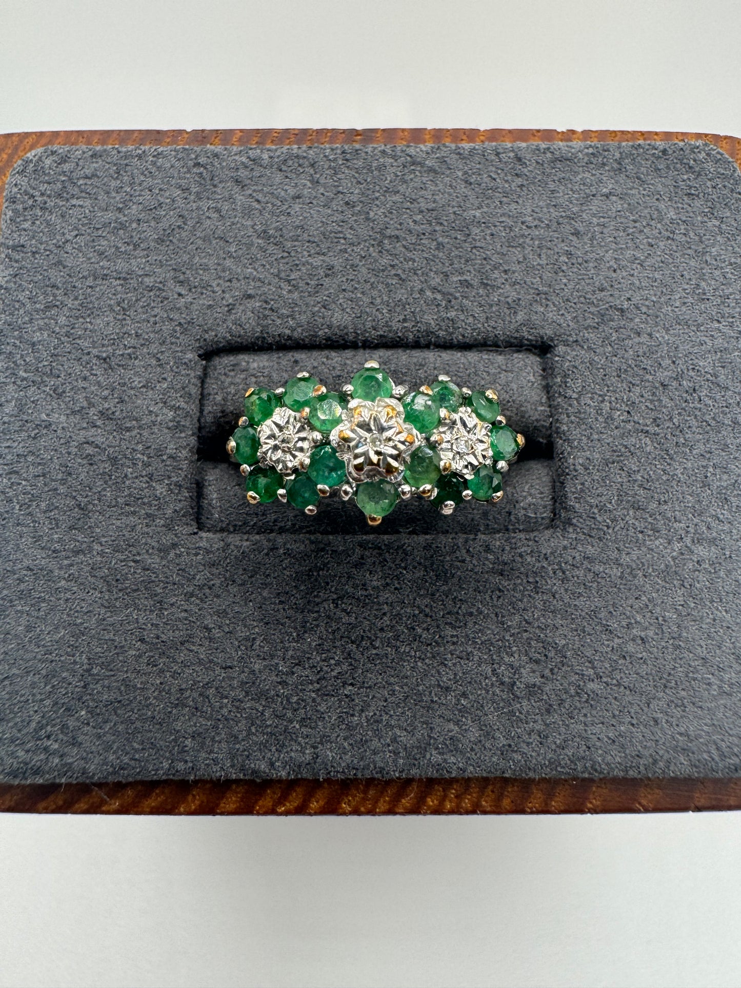 9ct gold emerald and diamond ring