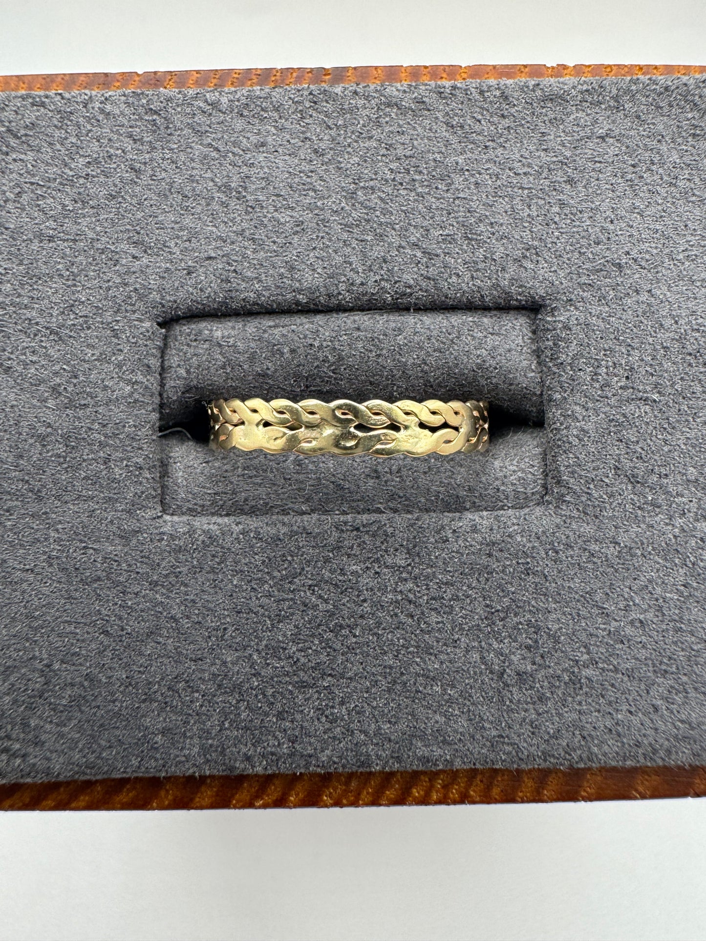 9ct gold weave band
