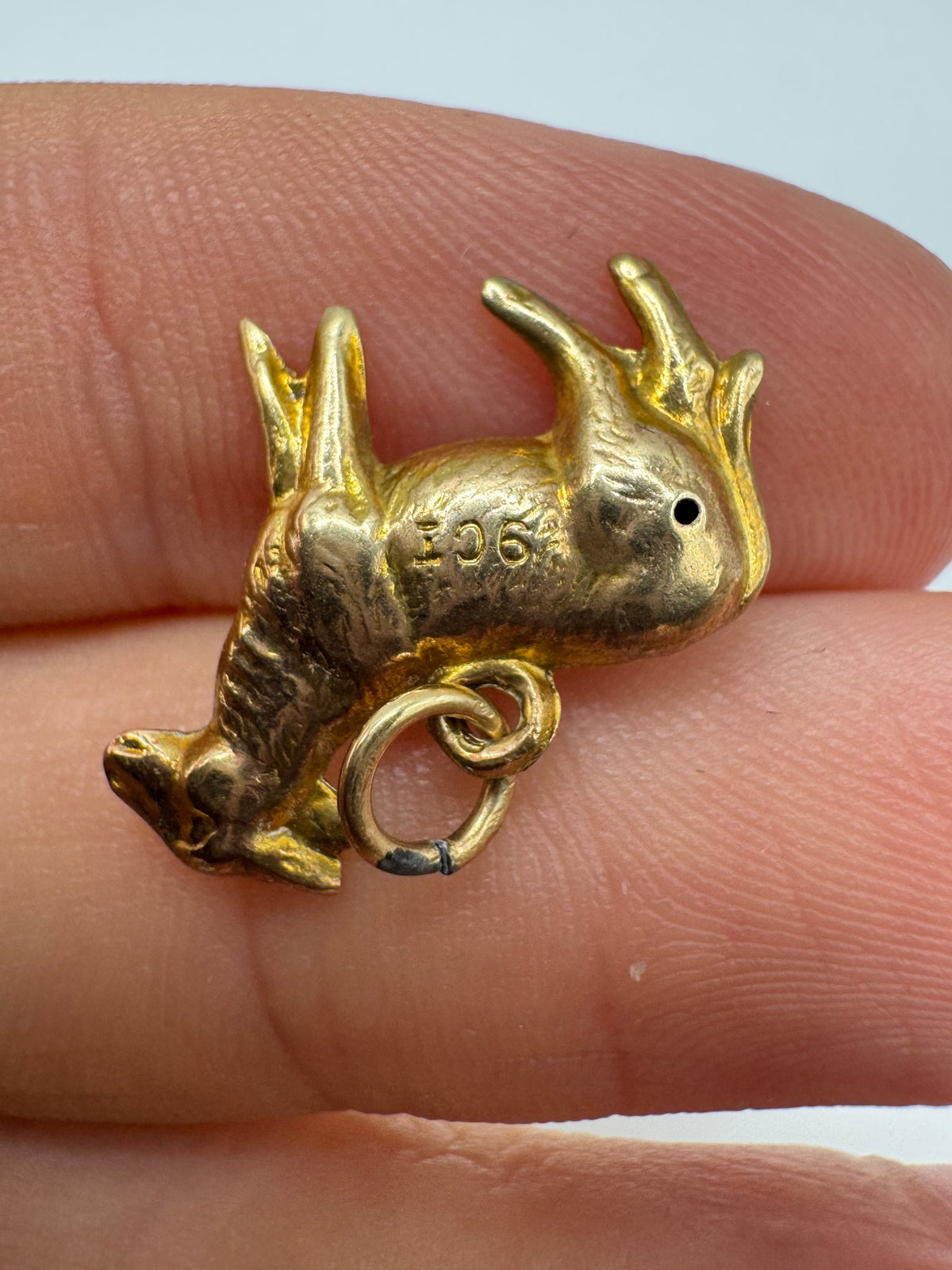 Vintage 9ct gold animal charm