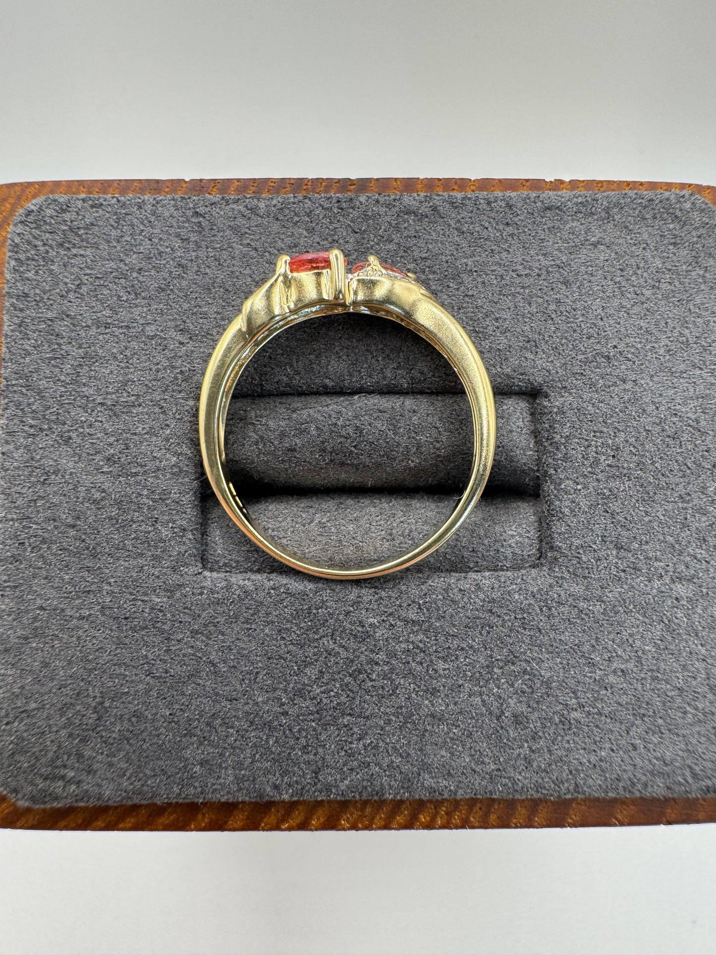 9ct gold pink topaz and diamond ring