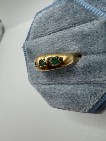 9ct gold emerald gypsy ring