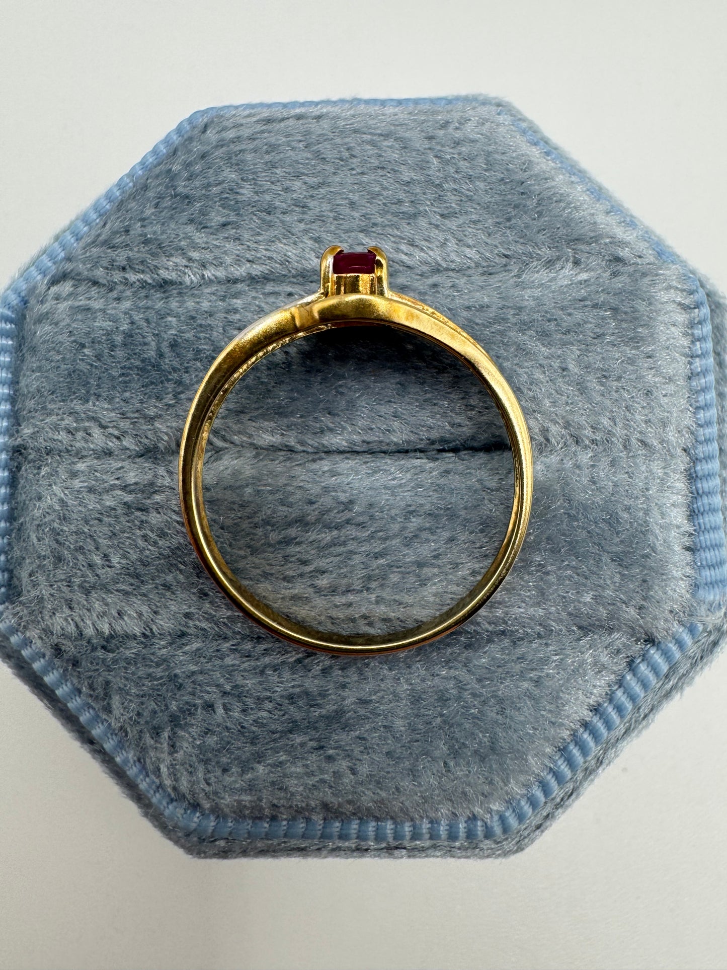 9ct gold ruby and diamond ring