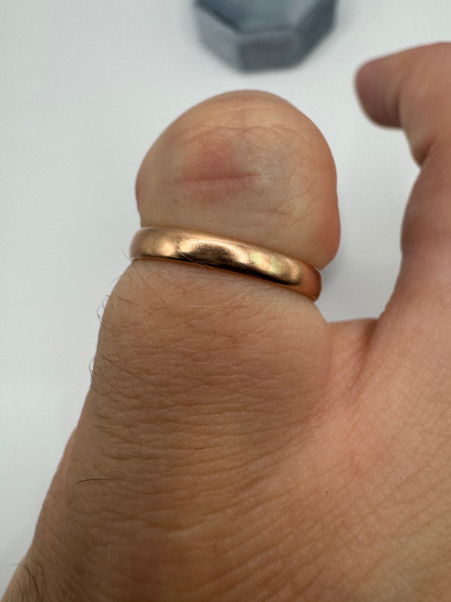 9ct rose gold plain band