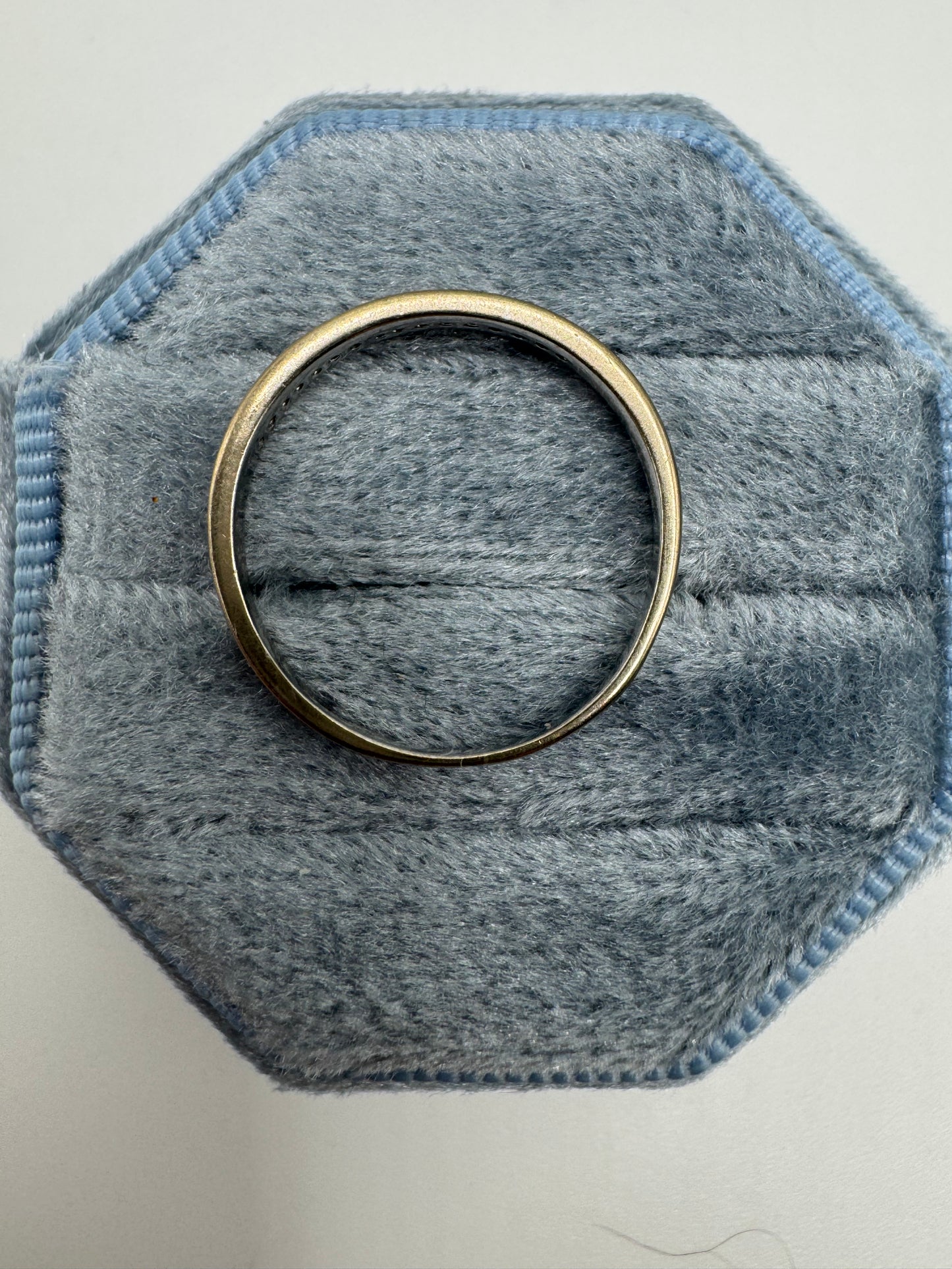 9ct white gold diamond ring