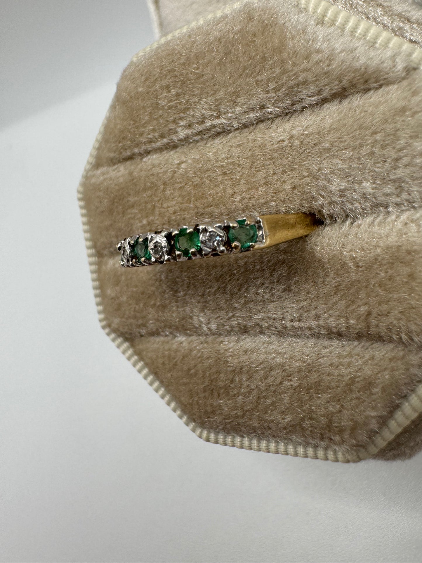 9ct gold emerald and diamond ring
