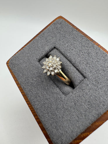 9ct gold diamond cluster ring
