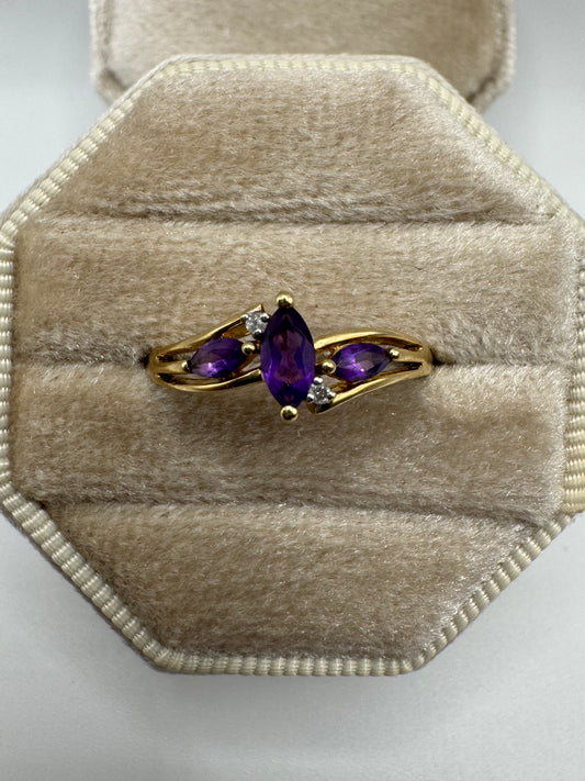 9ct gold amethyst and diamond ring