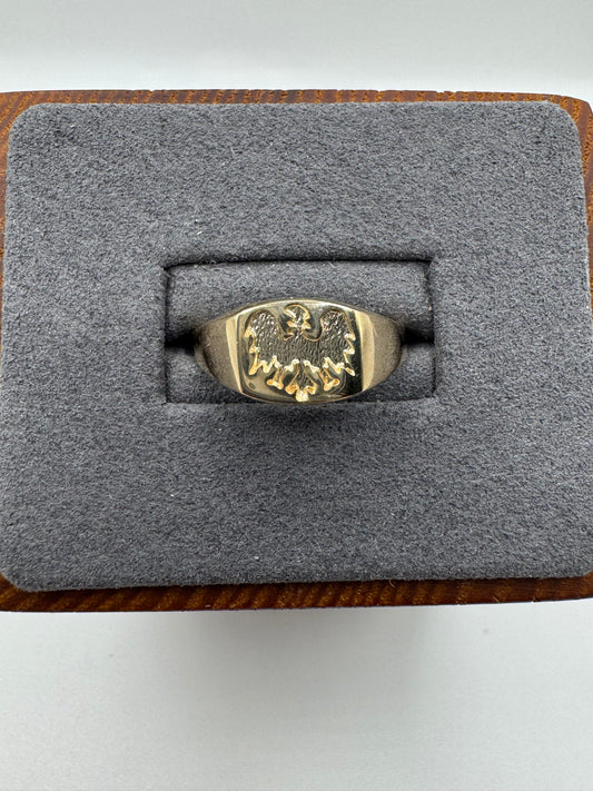 9ct gold crest signet ring