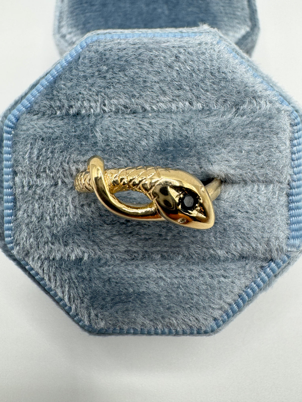 9ct gold sapphire snake ring