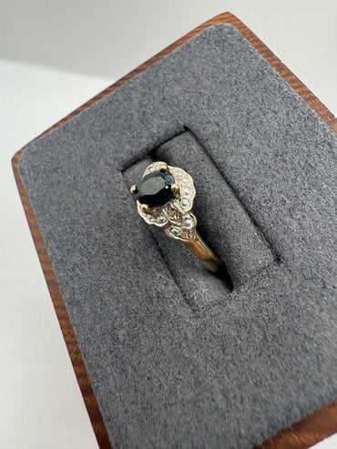 9ct gold sapphire and diamond ring