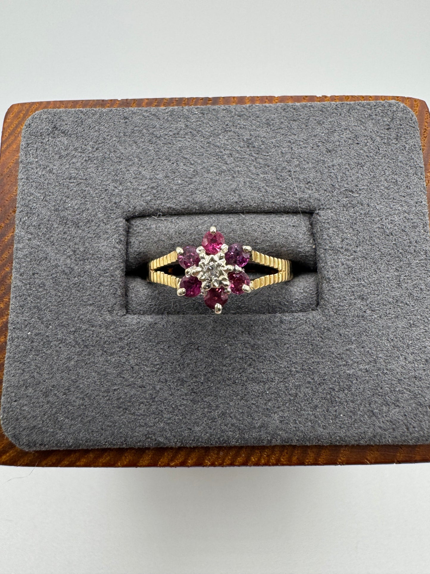 9ct gold ruby and diamond ring