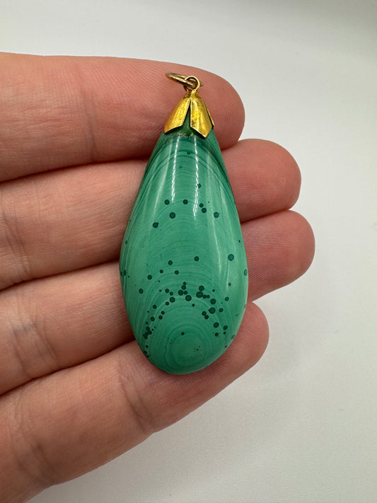 9ct gold malachite pendant
