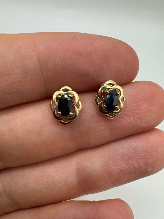 9ct gold sapphire earrings