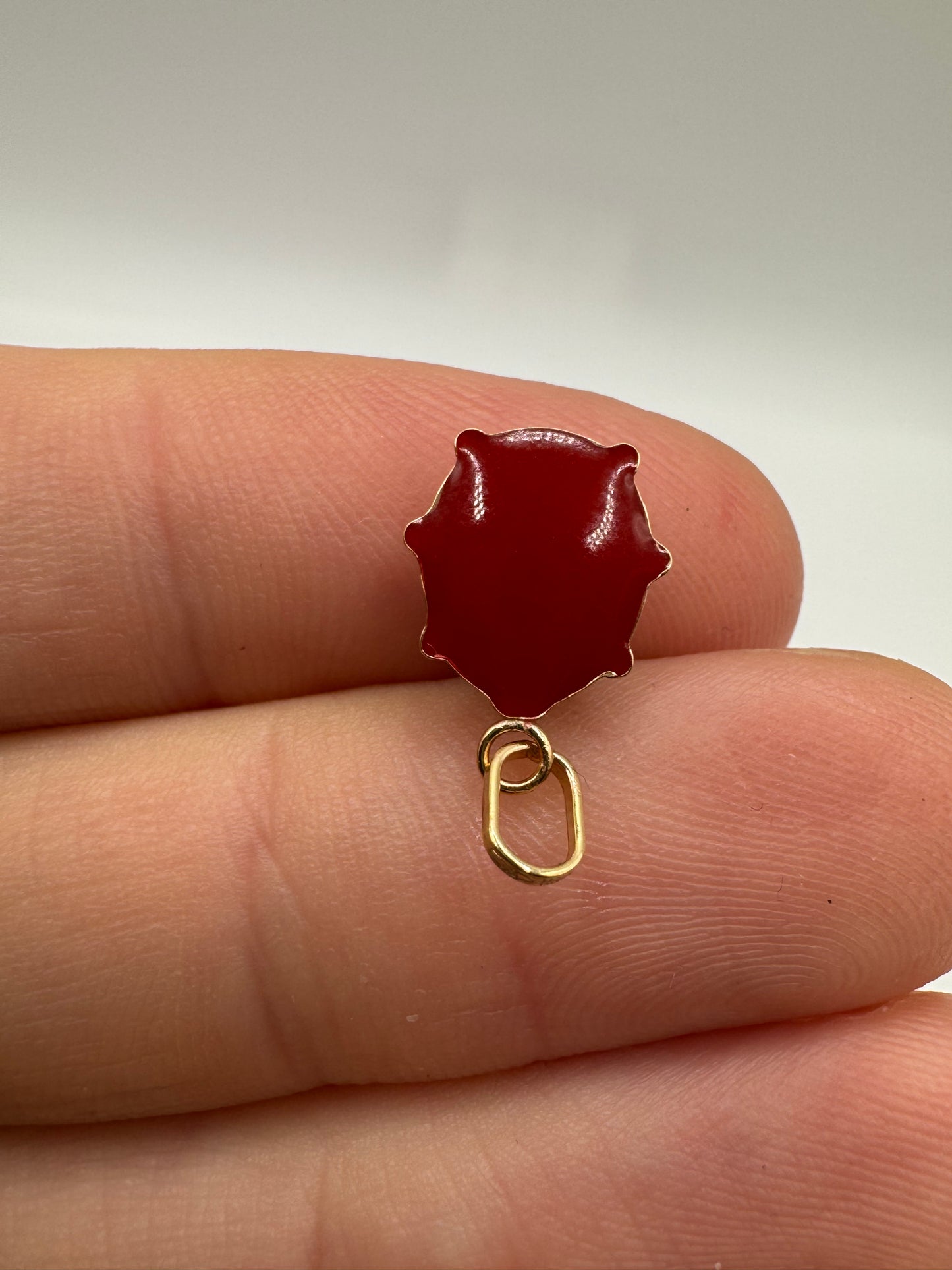 9ct gold enamelled ladybird charm