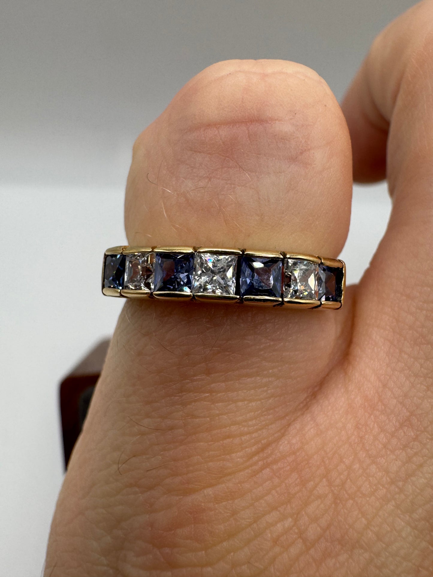 9ct gold tanzanite and zircon ring