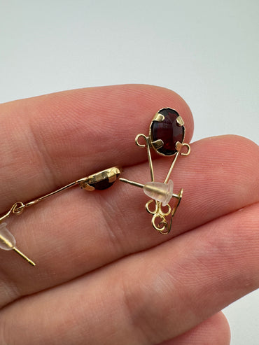 9ct gold garnet earrings