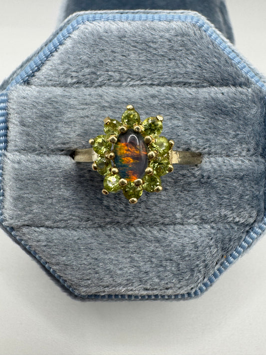 9ct gold black opal triplet and peridot ring