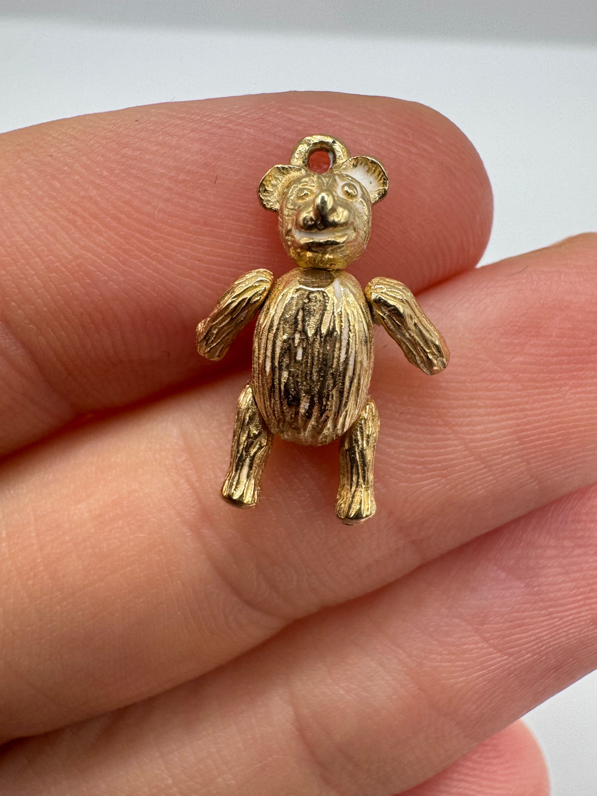 9ct gold articulated teddy bear charm
