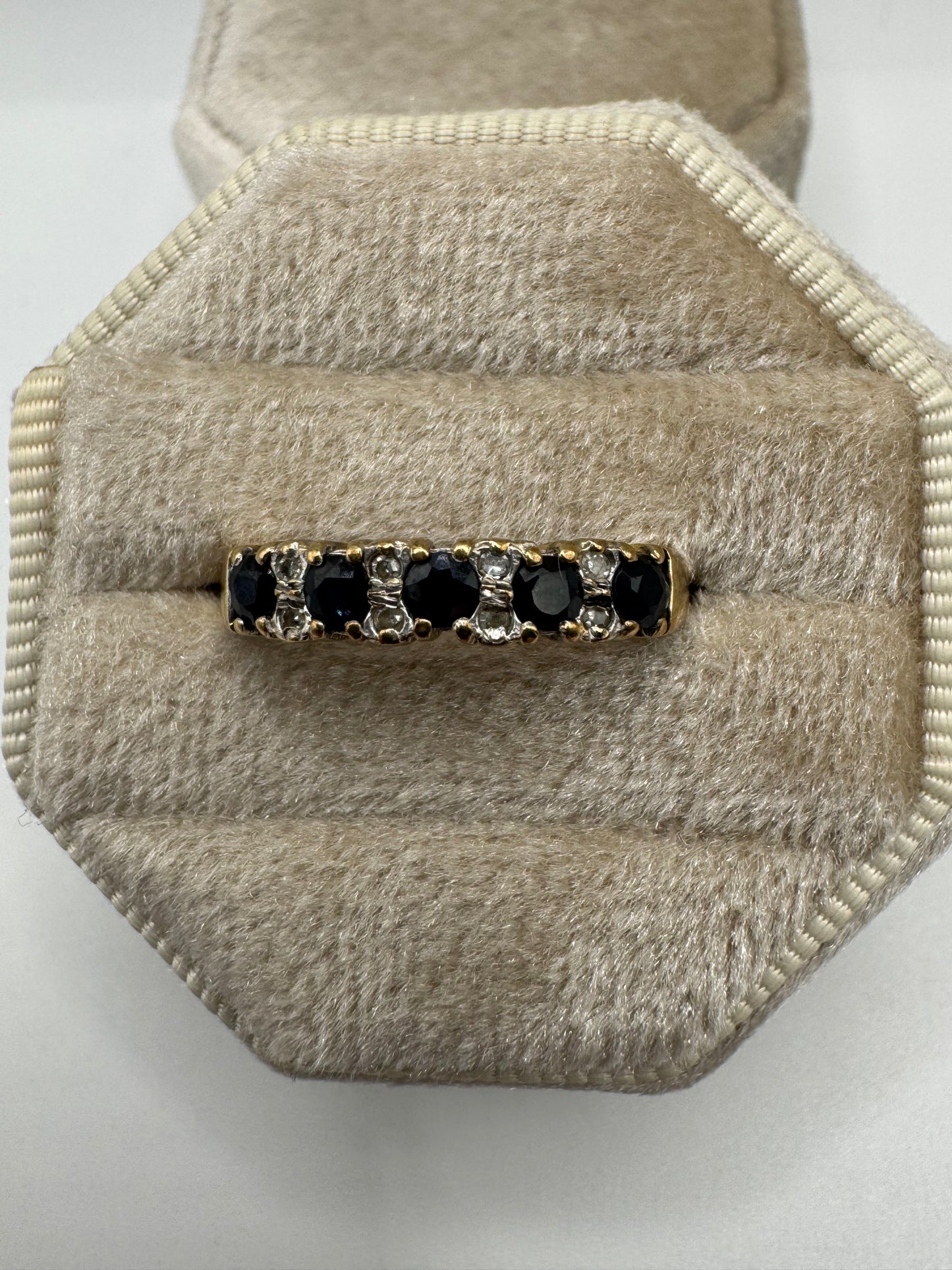 9ct gold sapphire and diamond ring