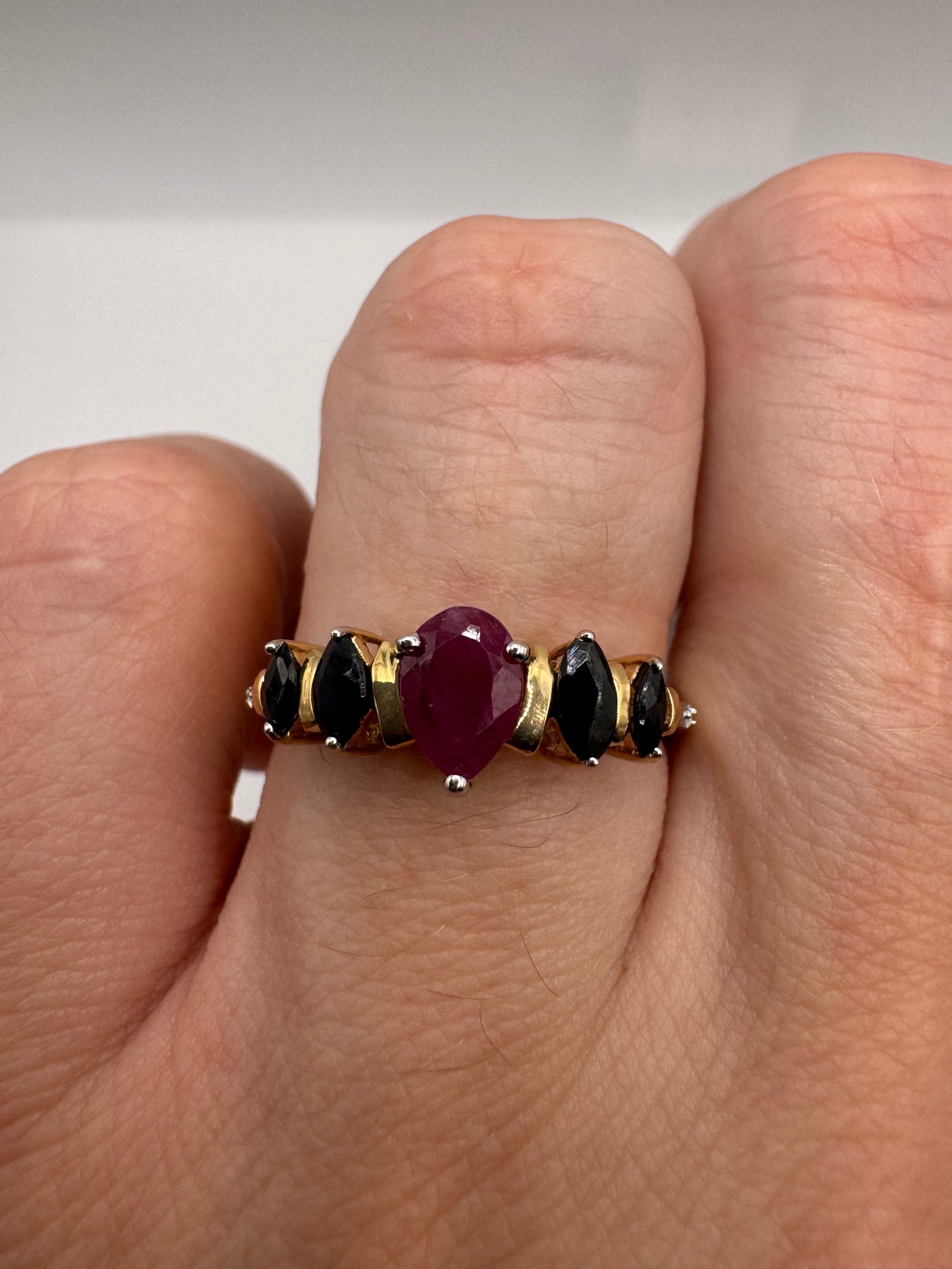 9ct gold ruby and sapphire ring
