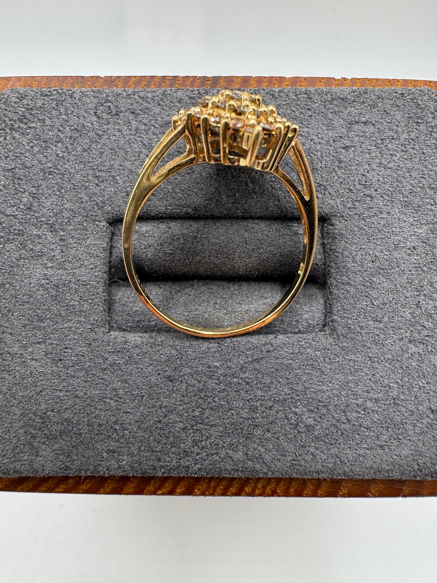 9ct gold 0.75ct champagne diamond cluster ring