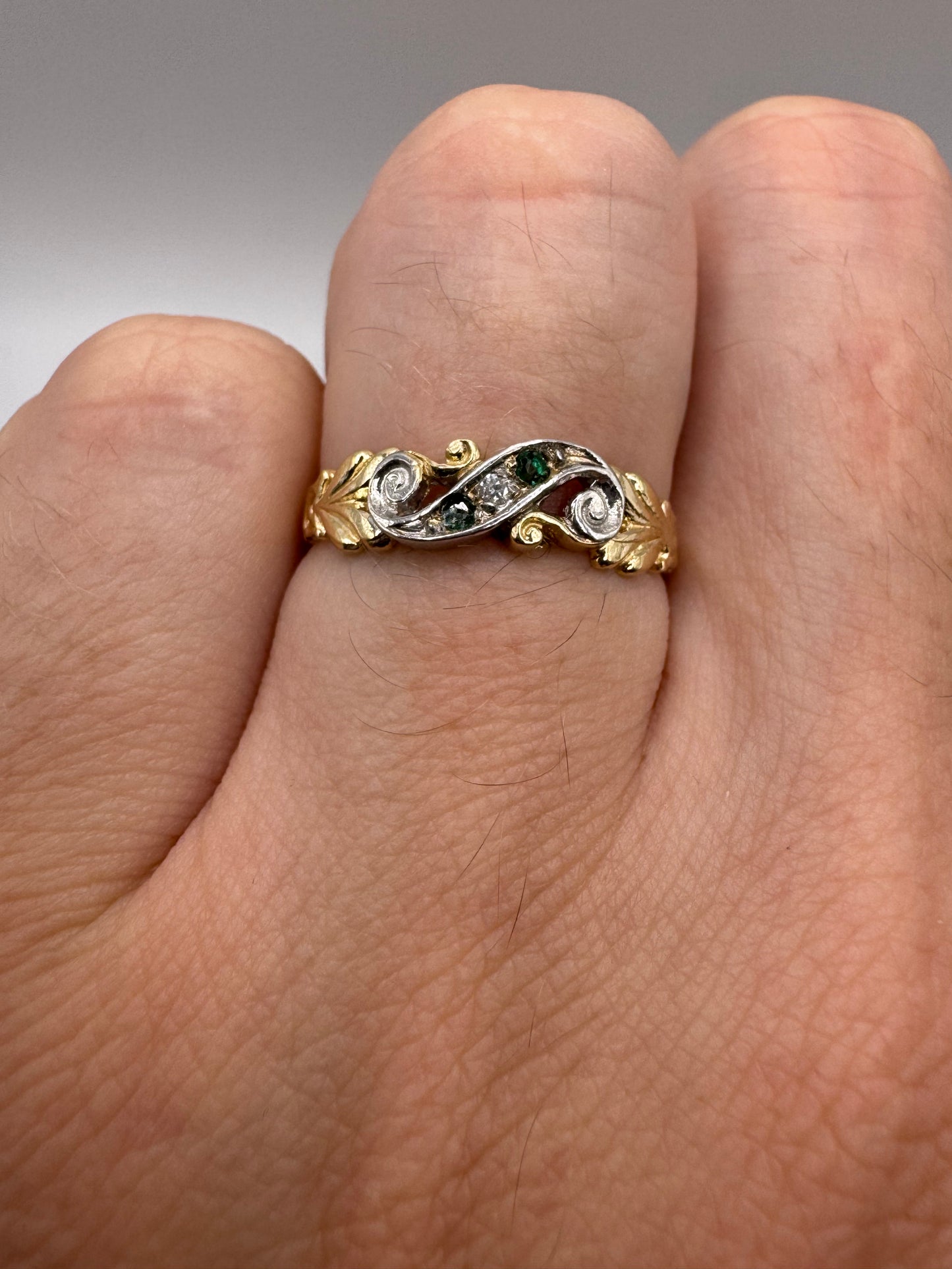 9ct gold emerald and diamond gypsy ring