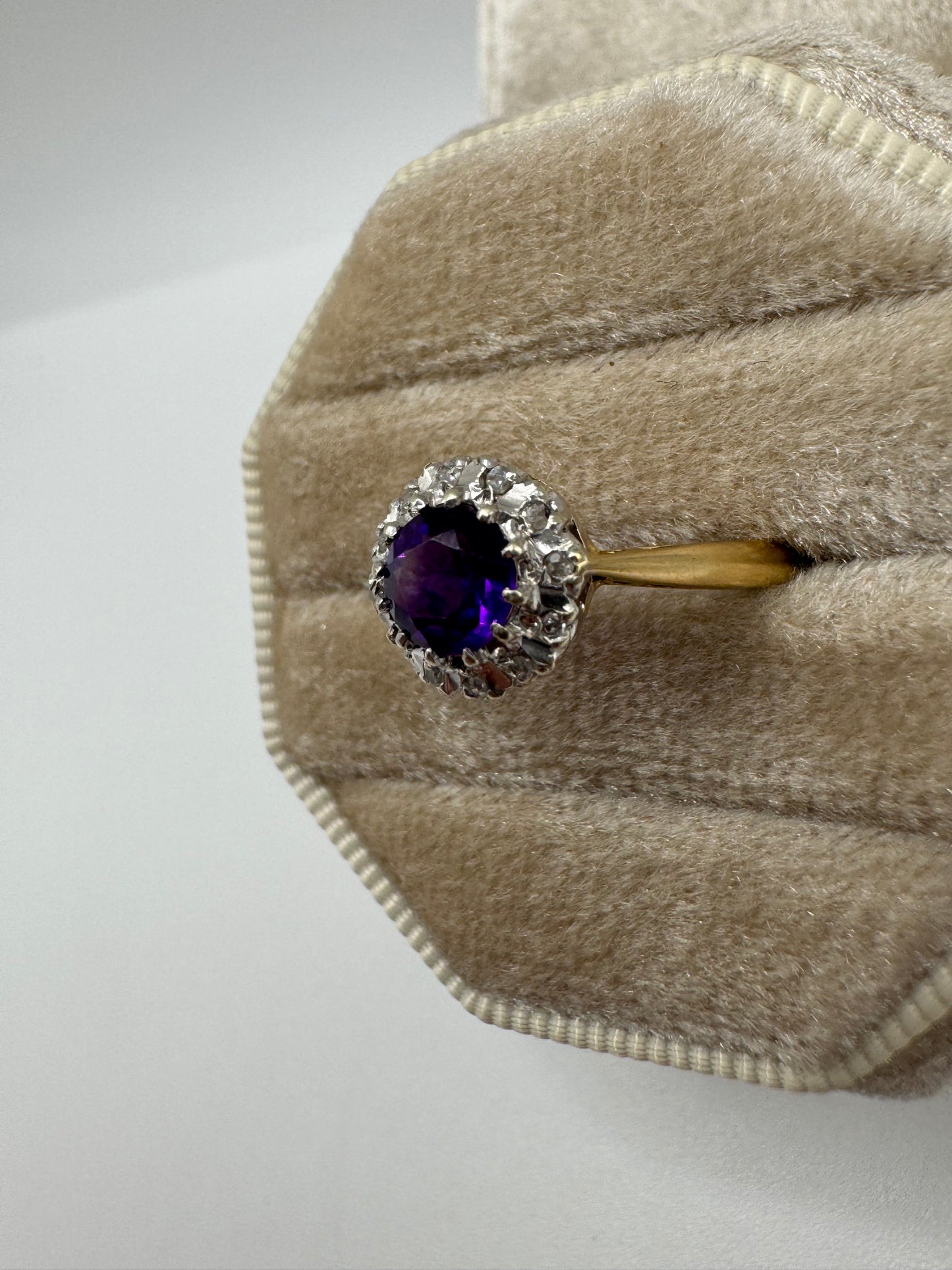 9ct gold amethyst and diamond ring