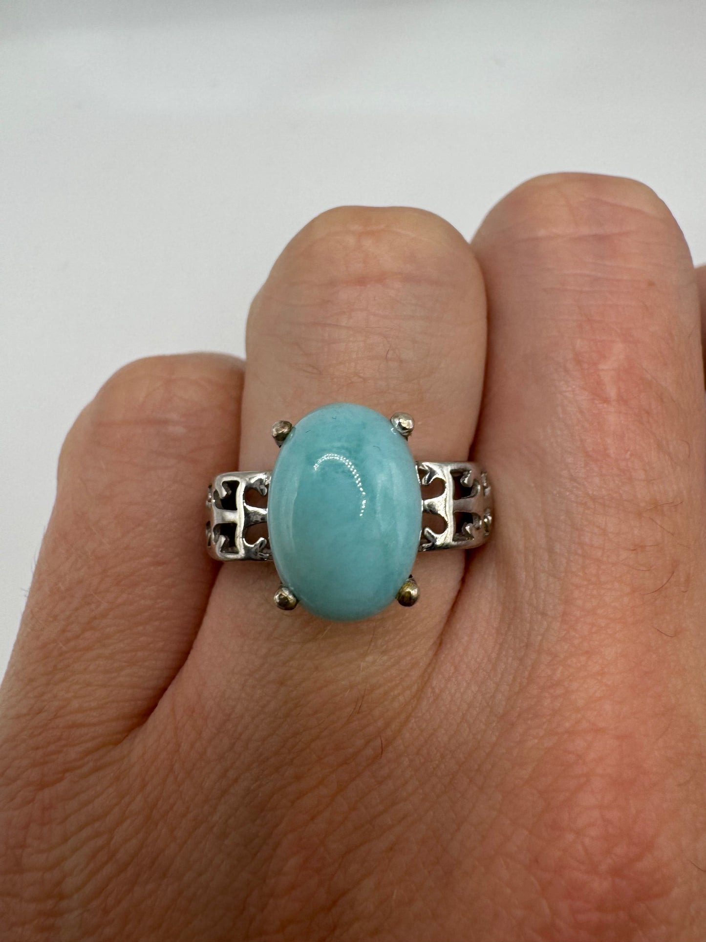 Silver gemstone ring