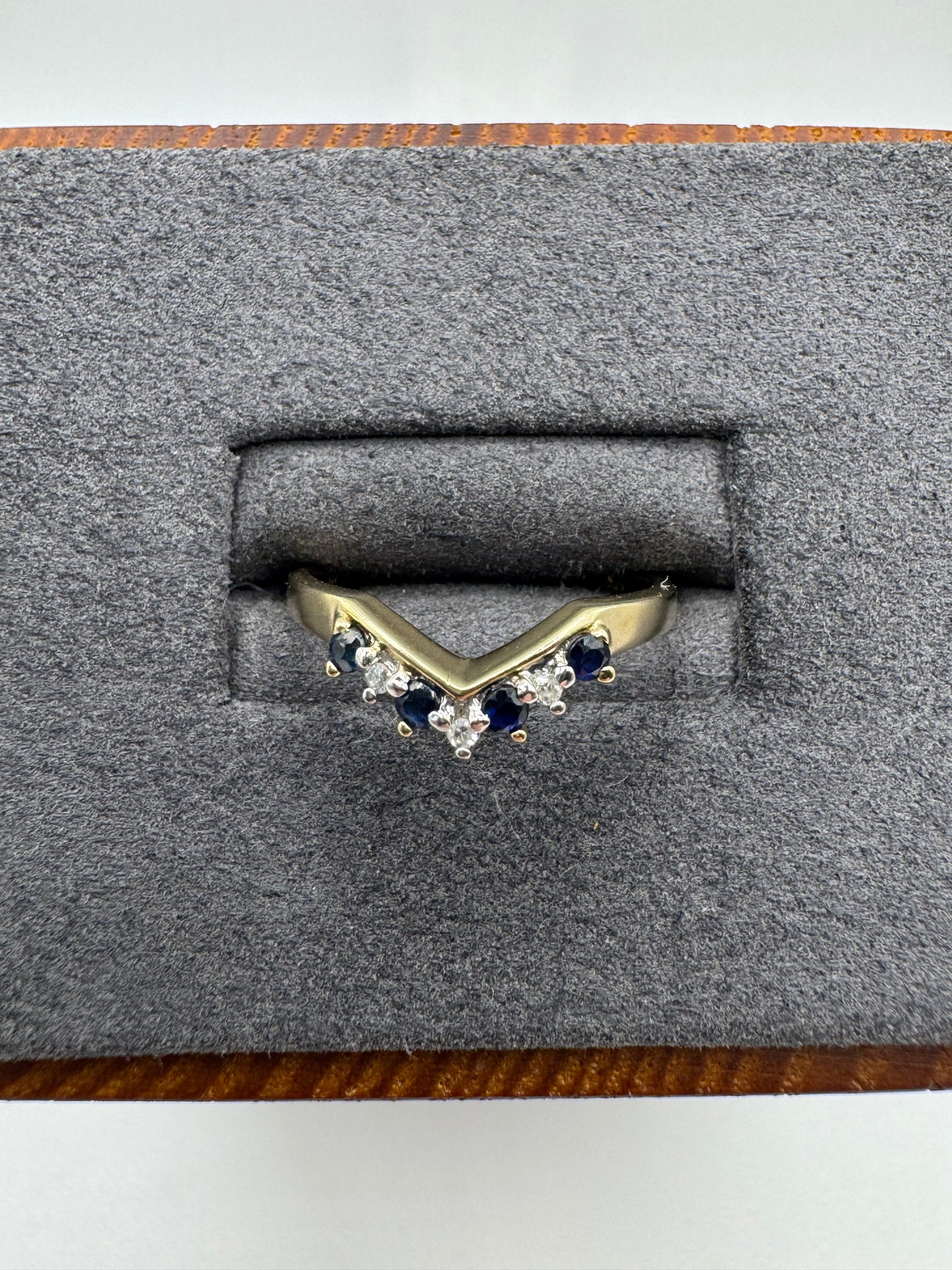 9ct gold sapphire and diamond wishbone ring