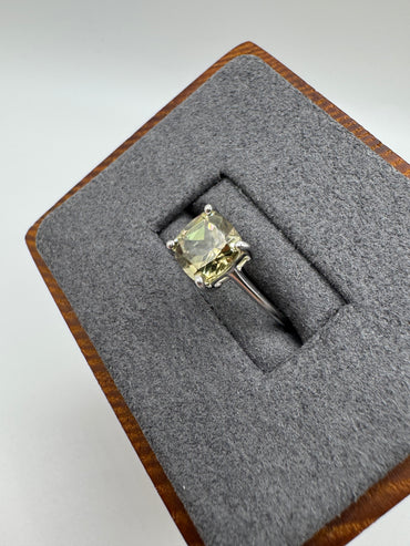 9ct white gold lemon quartz ring