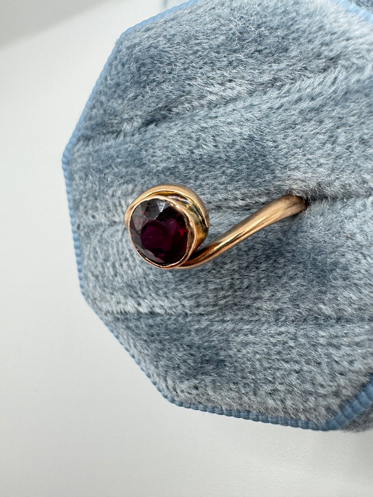 9ct rose gold tourmaline ring