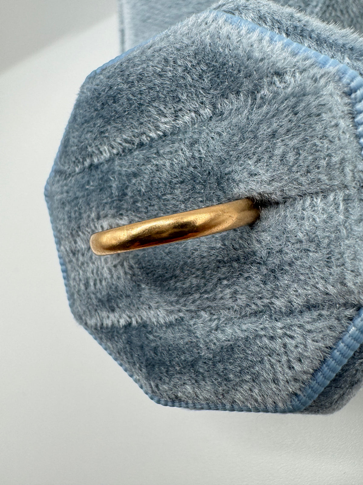 9ct rose gold band
