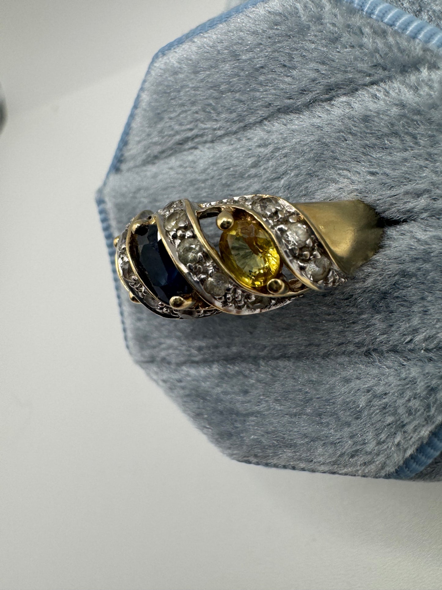 9ct gold multicoloured sapphire cluster ring