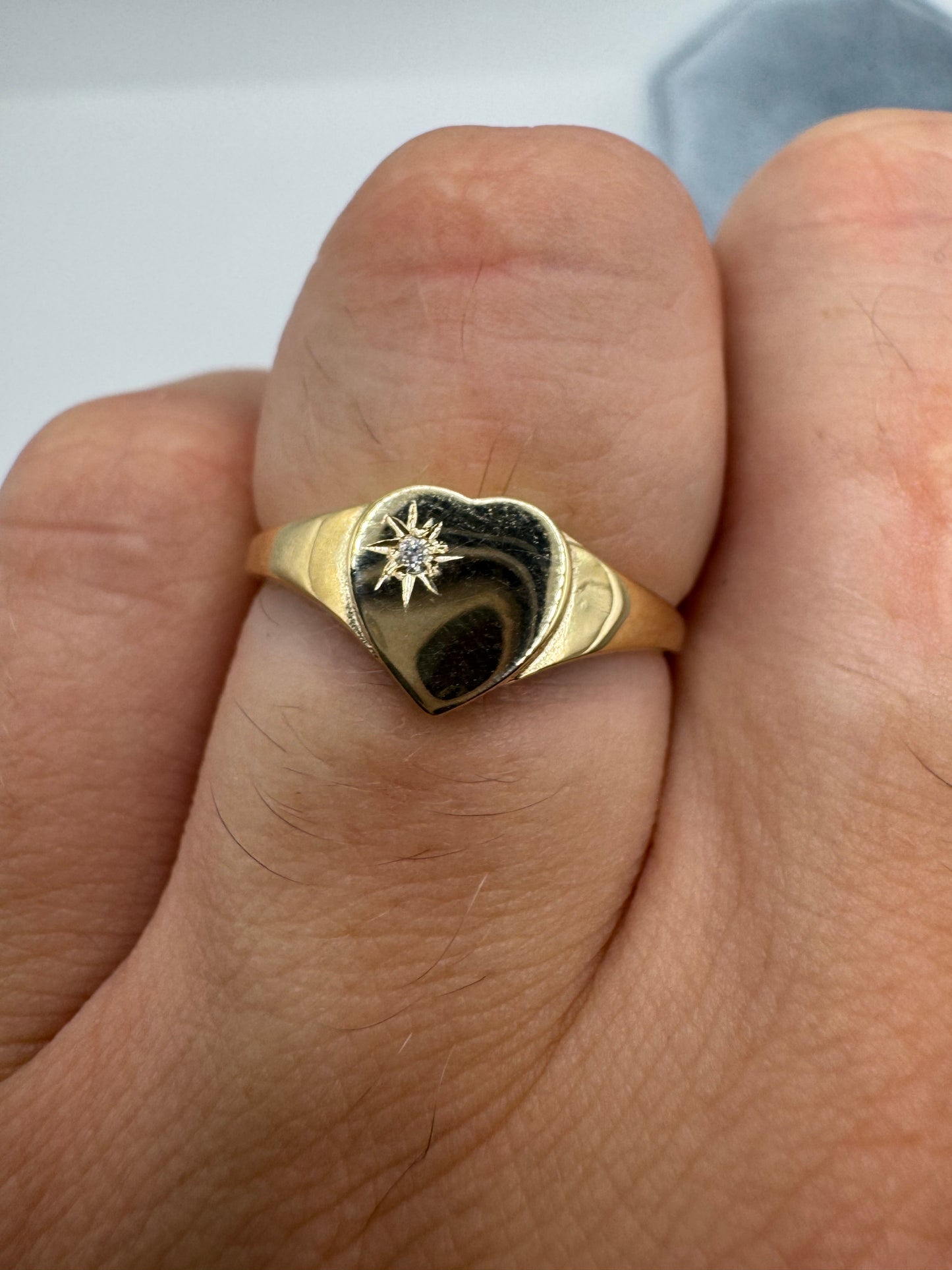 9ct gold diamond heart signet ring