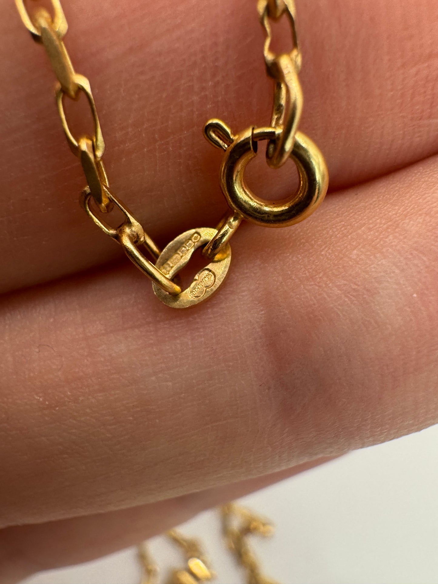 9ct gold box chain 24