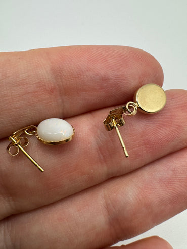 9ct gold opal earrings