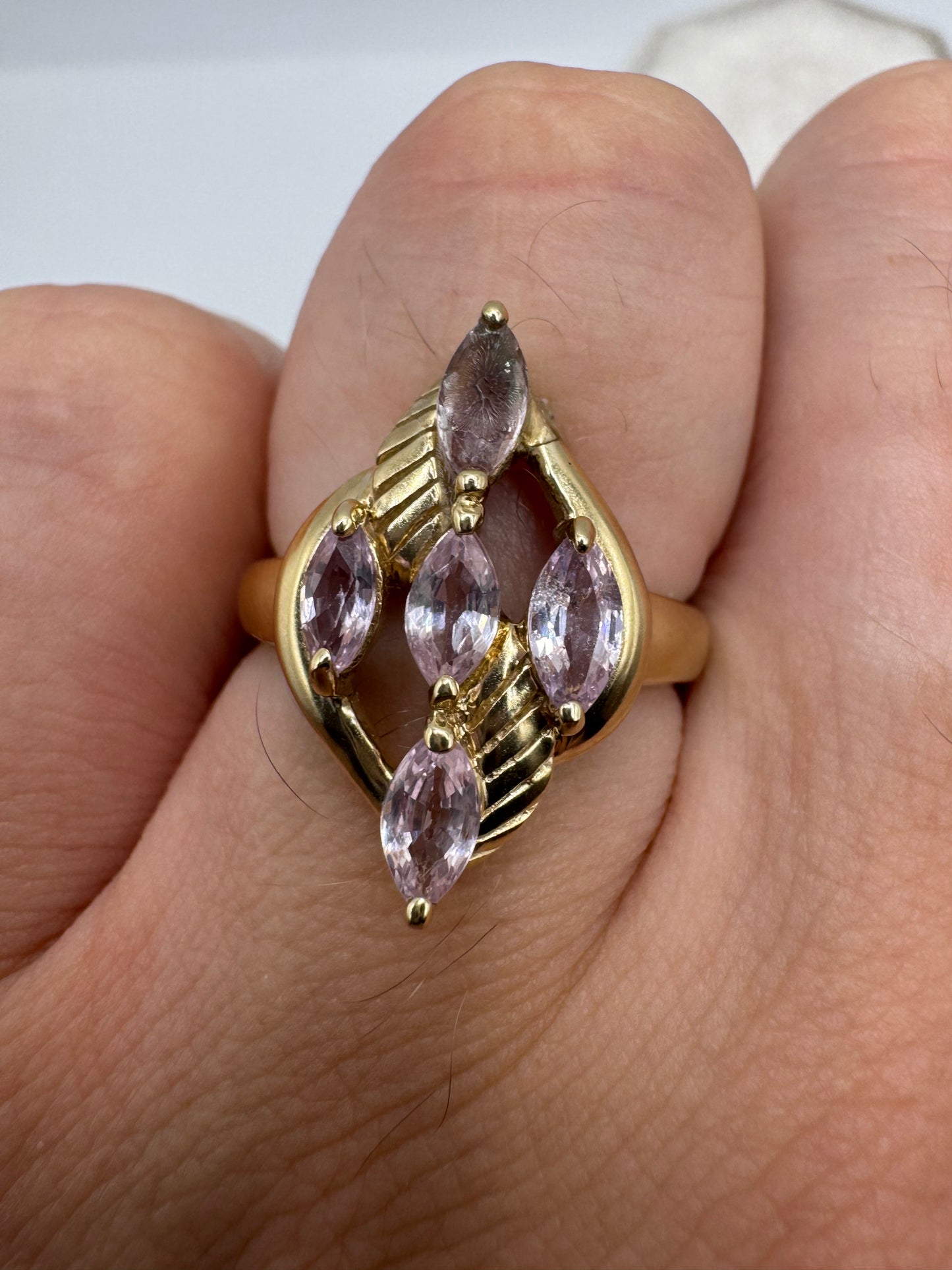 9ct gold kunzite ring