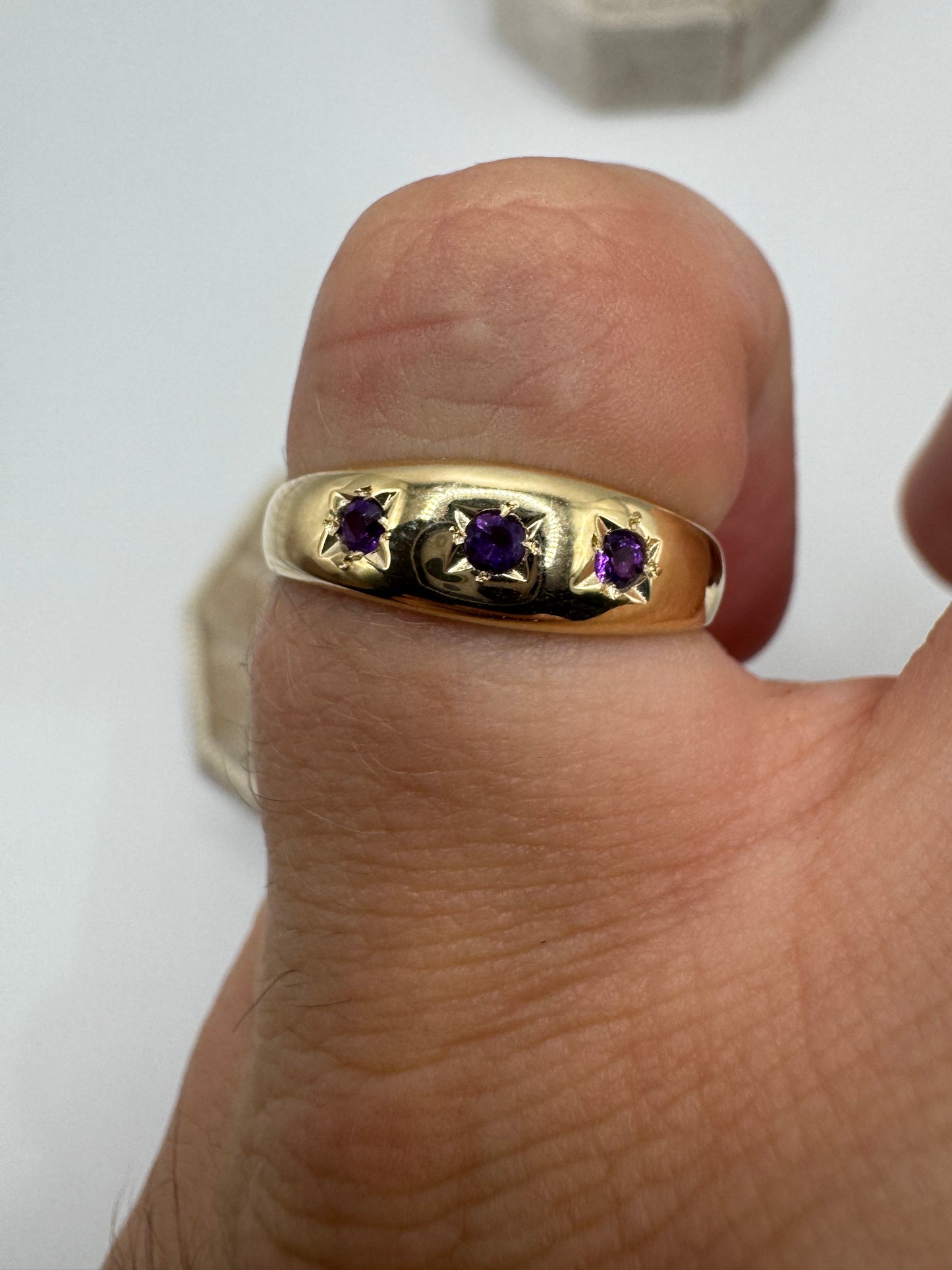 9ct gold amethyst gypsy ring