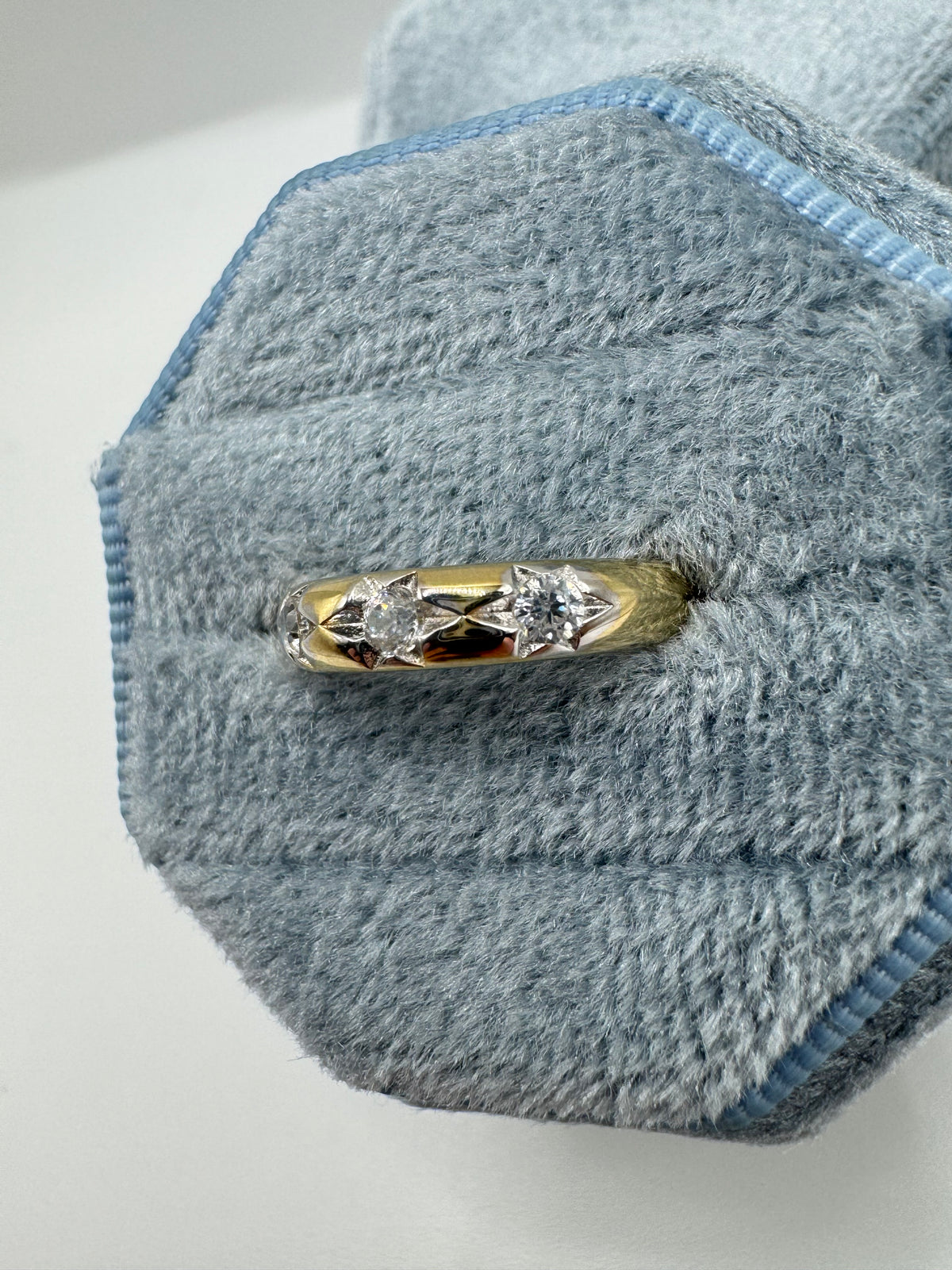 9ct gold cz gypsy ring